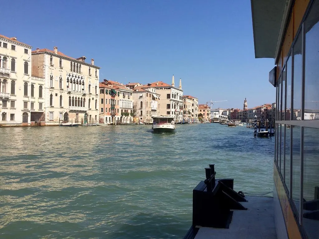 Sweet Apartment Venice Italy